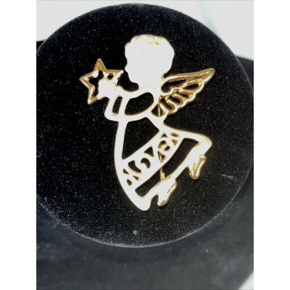Vintage 80s Angel Brooch Pin Gold Tone White Enamel Holiday Christmas Star - Picture 2 of 3